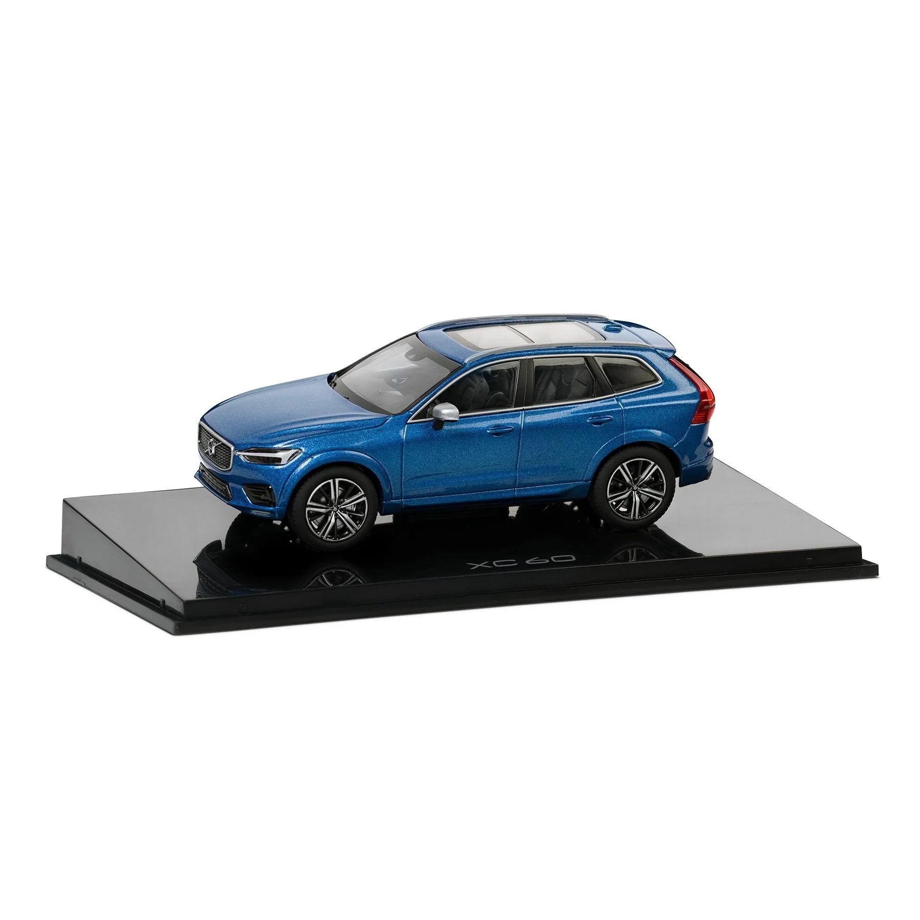 Picture of Volvo XC60 Model 1:43 Scale in Busting Blue