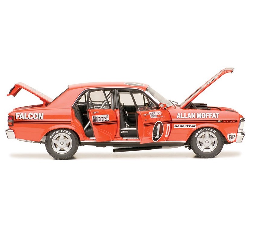 Picture of Ford XY Falcon GT-HO Phase III 1972 Bathurst Model 1:18 Scale