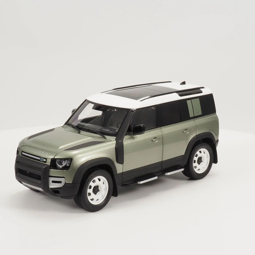 Picture of Defender 110 Model 1:18 Scale