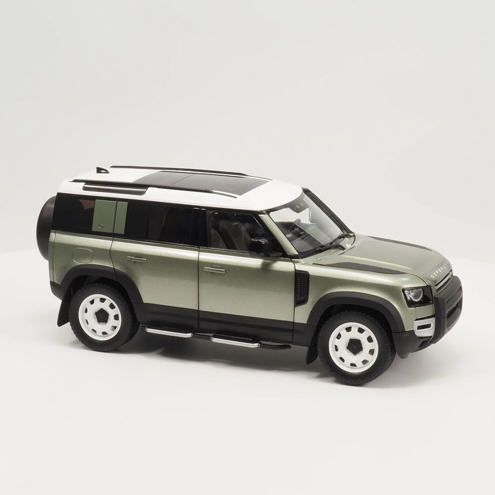 Picture of Defender 110 Model 1:18 Scale