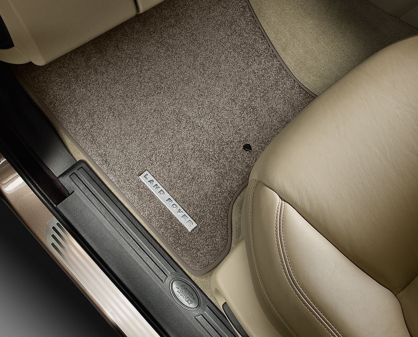 Picture of Floor Mats Discovery 4 in Ebony