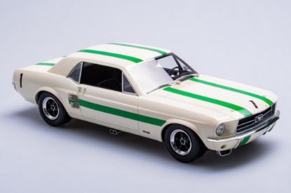 Picture of Ford Mustang 1967 ATCC Winner 1:18 Scale Model