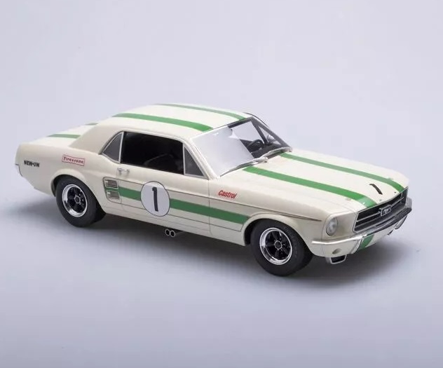 Picture of Ford Mustang 1968 ATCC Winner 1:18 Scale Model