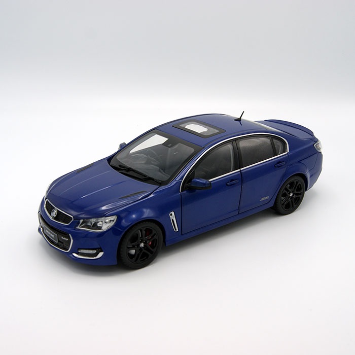 Picture of Holden VF Commodore SS-V Redline II in Slipstream Blue 1:18 Scale Model