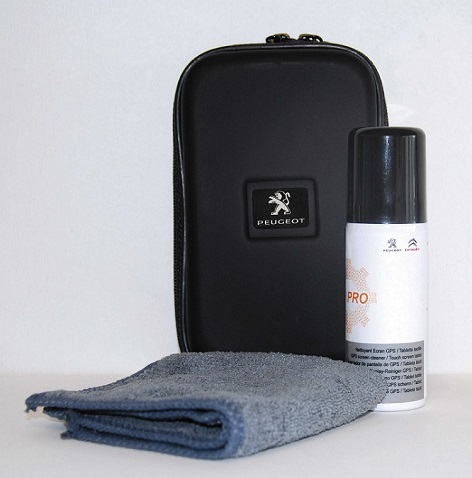 Picture of Cleaning Kit for Touchscreen by Peugeot