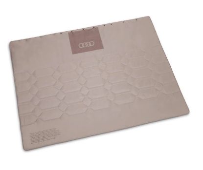 Picture of Audi Quilted Picnic Blanket