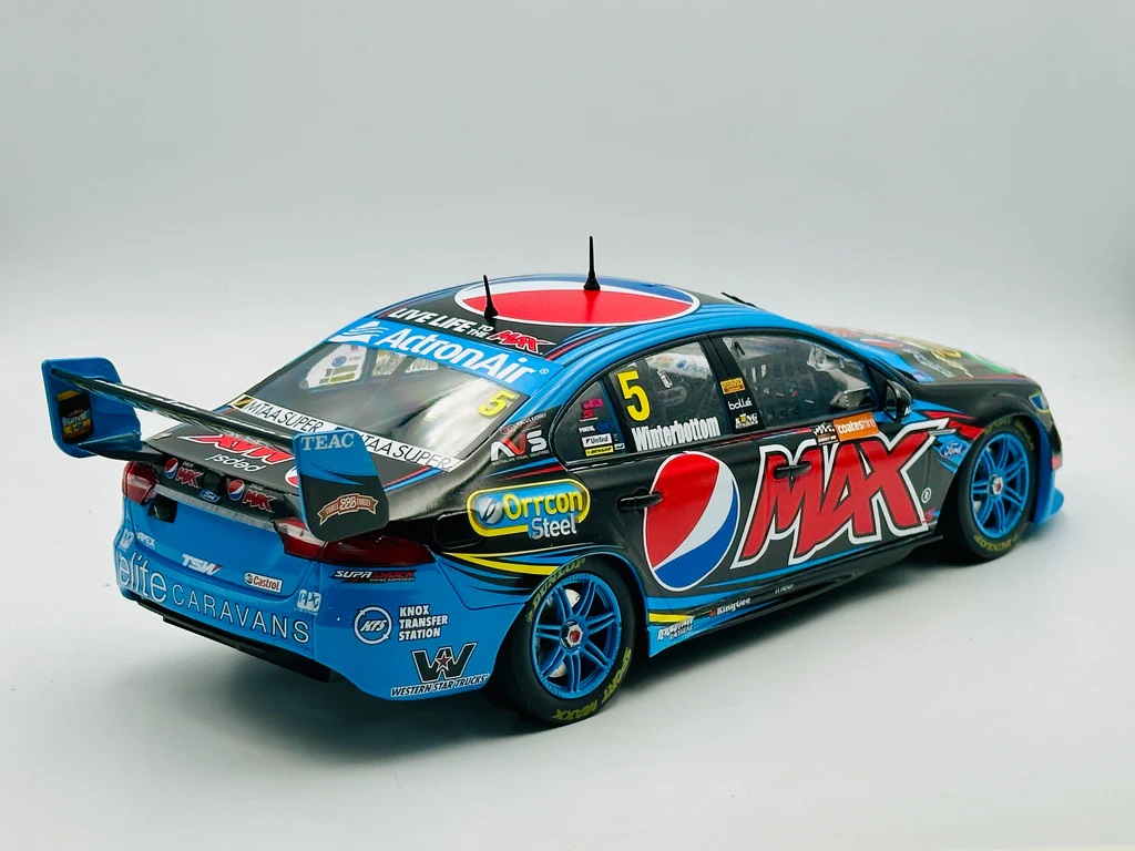Picture of Ford FGX Falcon Mark Winterbottom 2015 1:18 Model