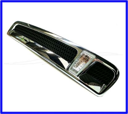 Picture of LAMP ASM-FRONT SIDE TURN SIGNAL REPEATER INDICATOR VF LH CHROME "USED"